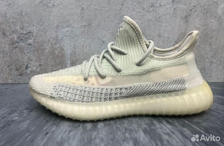 Кроссовки Adidas Yeezy Boost 350 v2 cloud white