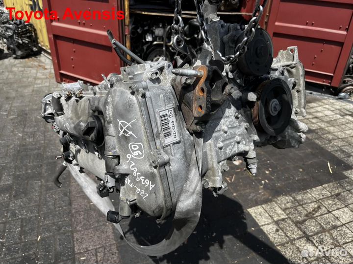 Двигатель 2ZR-FAE Toyota Avensis