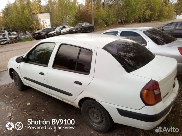 Renault Symbol 1.4 МТ, 2002, битый, 350 000 км