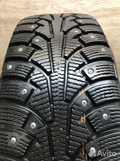 Колеса Toyota Nokian 205/55 R16