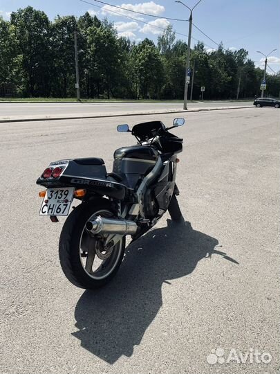 Honda CBR 400rr