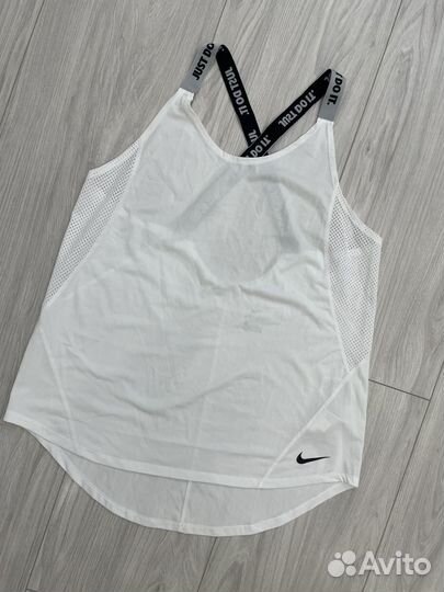 Майка Nike женская