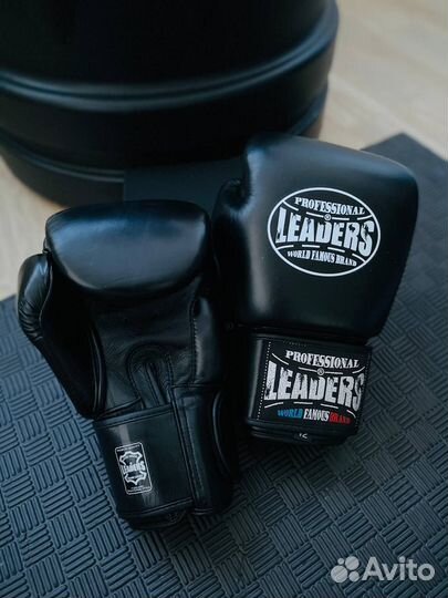 Перчатки для тайского бокса leaders thai series