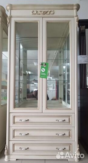 Буфеты и серванты