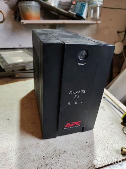 Ибп (Источник бесперебойного питания)