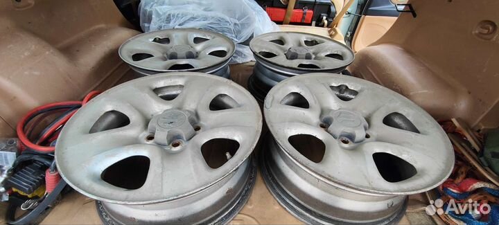 Стальные диски r16