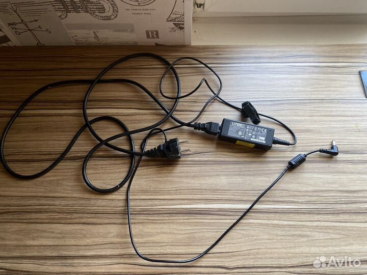 Ноутбук Acer Aspire 1410-742G25i