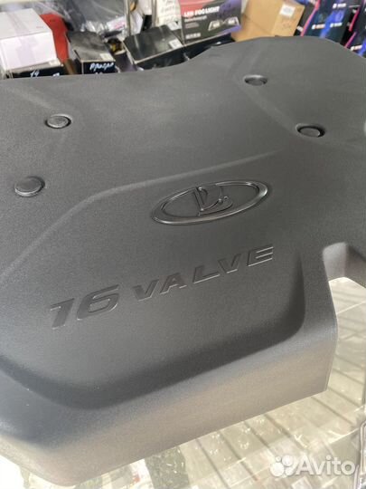 Крышка двигателя Приора 2 127 мотор