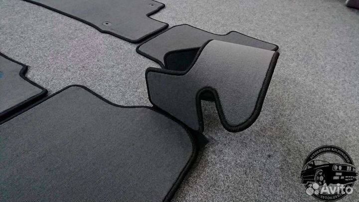 Автоковрики велюровые Scoda Octavia A5