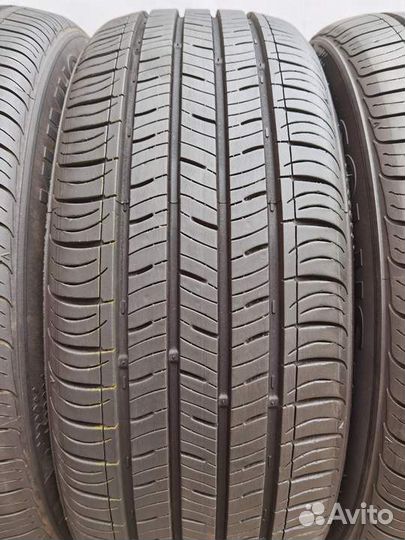 Kumho Solus TA31 215/55 R17 94V