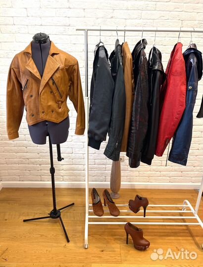 Женская куртка косуха пиджак кожаный Манго