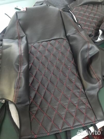 Автомобильные чехлы+колодки+