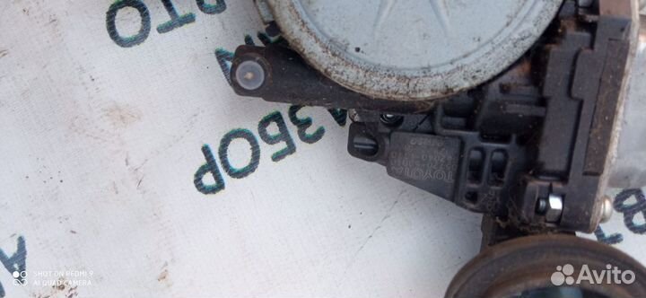 Стеклоподъемник электр. Land Cruiser(120)