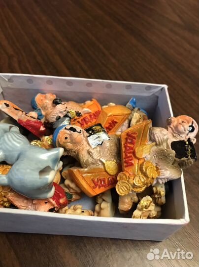 Магнитики на холодильник