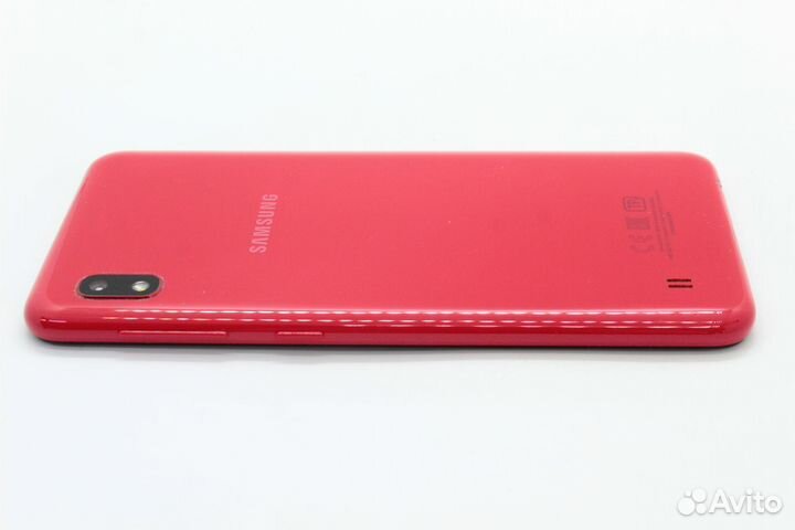 Samsung Galaxy A10, 2/32 ГБ