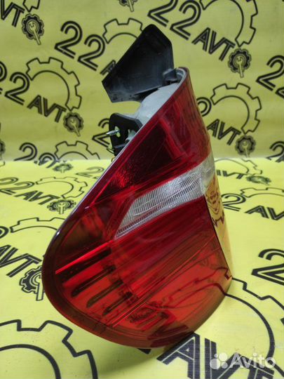 Стоп сигнал задний левый Bmw X5 E70 N52B30 12.2008