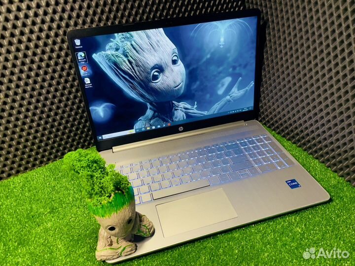 Ноутбук HP Core i5-1135G7/8Gb/SSD512/XE