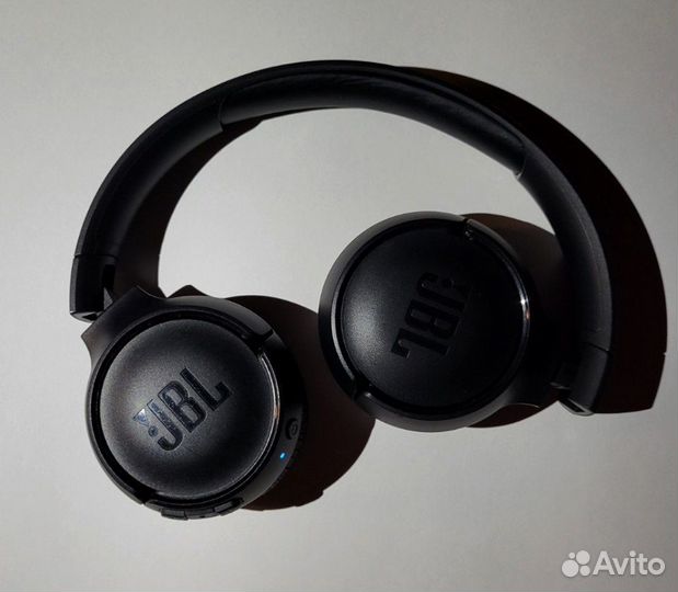 Беспроводные наушники jbl накладные