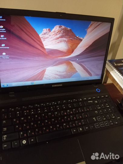 Ноутбук samsung