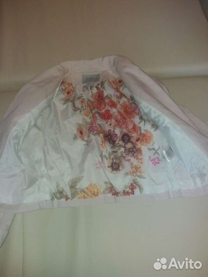 Два пиджака: Mango, H&M, новые