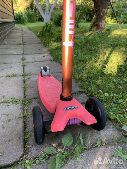 Самокат micro трехколесный Maxi Classic