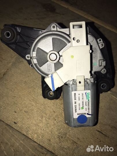 Мотор дворников моторчик дворников Nissan Juke