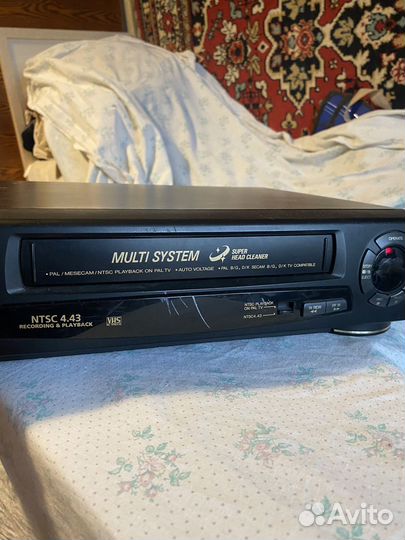 Видеомагнитофон jvc p30