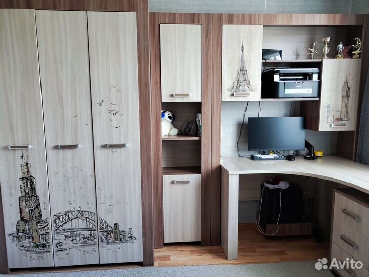 Модульная стенка 