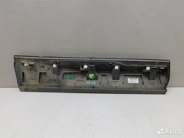 Накладка двери задней левой Volvo XC60