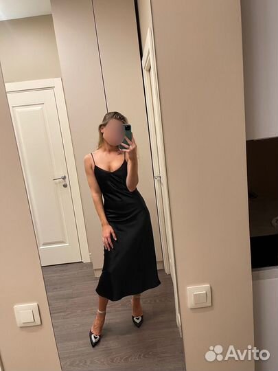 Туфли женские 37 размер атласные со стразами