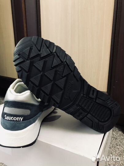 Кроссовки Saucony Shadow 6000 43 новые