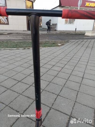 Трюковой самокат