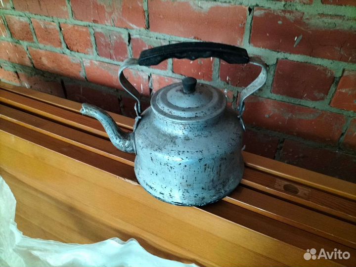 Винтажный чайник