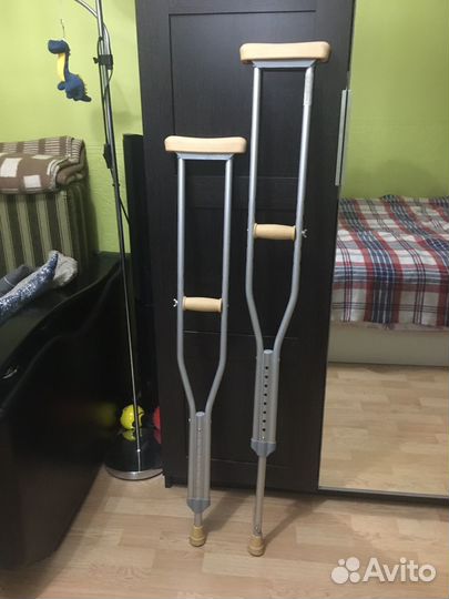Костыли подмышечные, с регулировкой по высоте