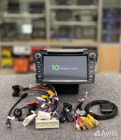 Головное устройство на Hyundai i40 android 4-32