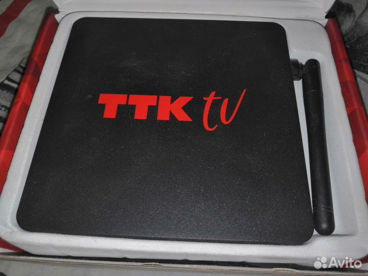 Тв приставка и роутер ТТК