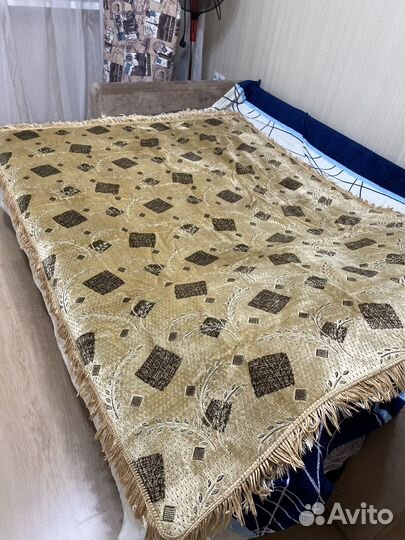 Покрывало на диван и кресла