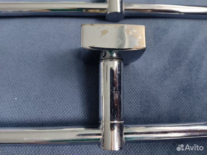 Держатель для туалетной бумаги