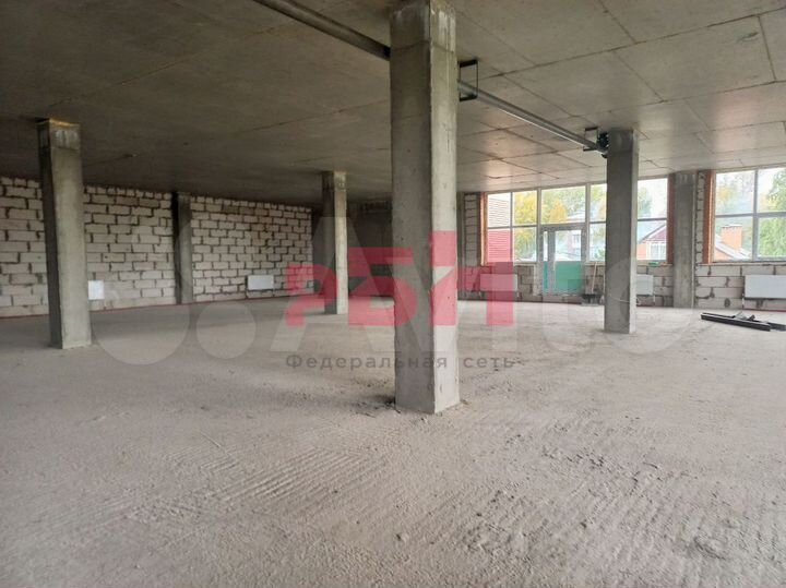 2-й этаж с отд входом 584.47 квм грузовой подъемни