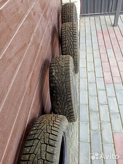 Roadstone Winguard WinSpike 195/65 R15 91U