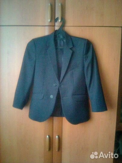 Школьный пиджак на 7-8лет
