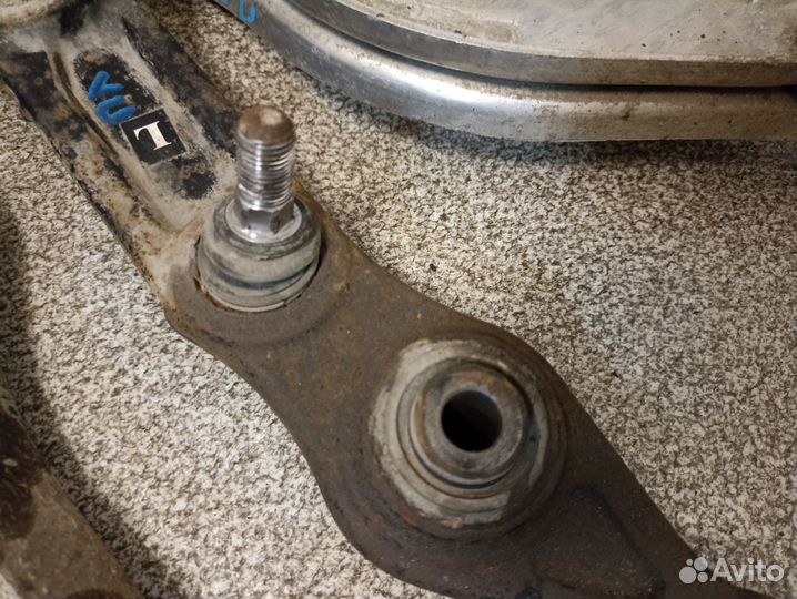 Рычаг передний для Mercedes Benz W211