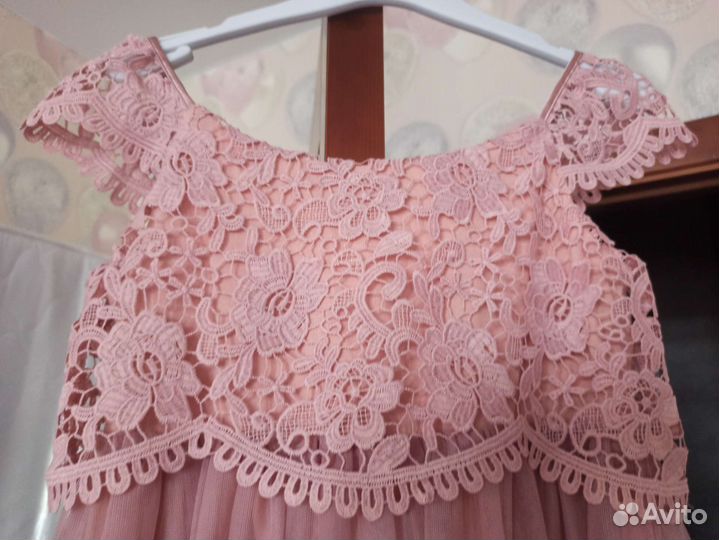 Платье H&M р.134
