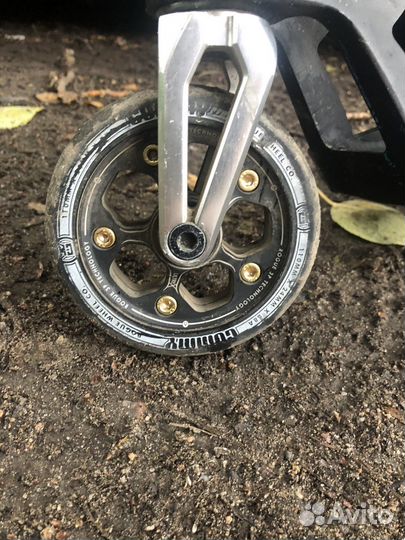 Трюковой самокат custom