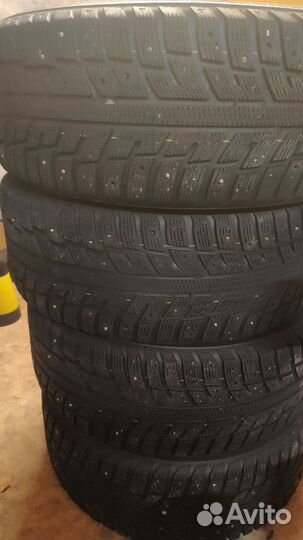 Kumho Ecowing ES01 KH27 215/55 R16 97T