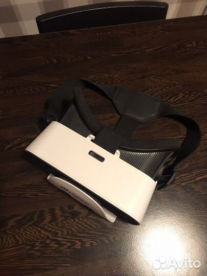 Очки виртуальной реальности 3D для смартфона