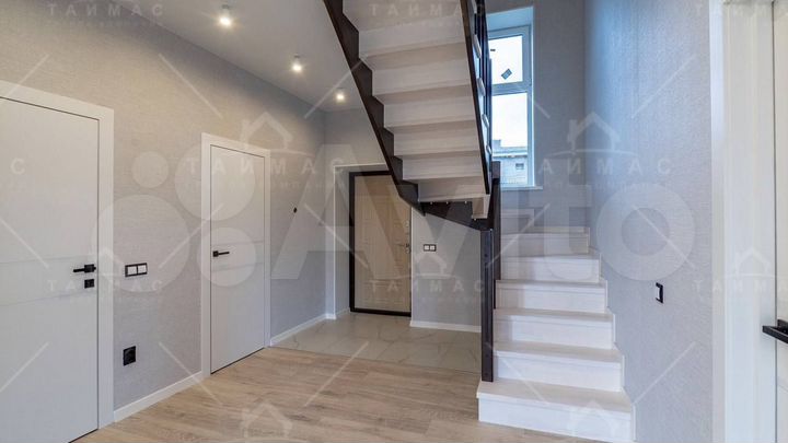 Дом 125 м² на участке 9 сот.