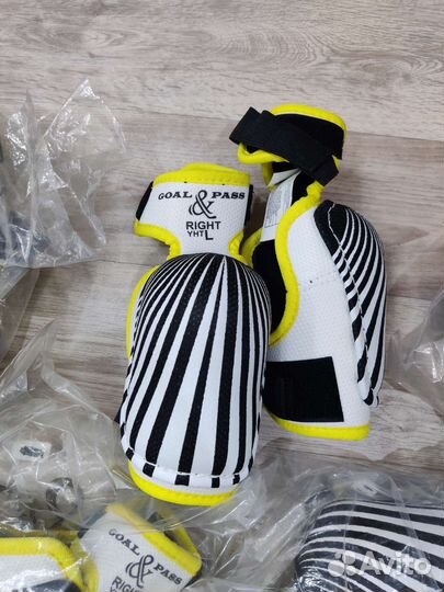 Хоккейные налокотники