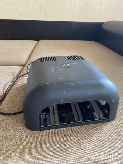 Лампа для ногтей