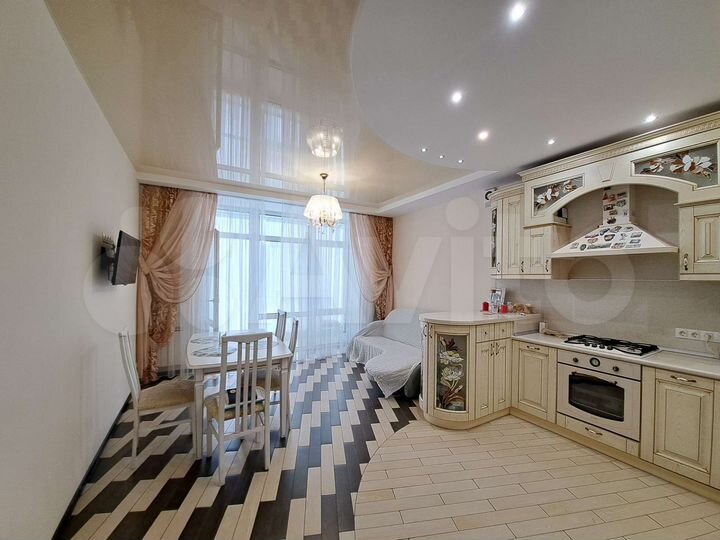 3-к. квартира, 157 м², 2/4 эт.